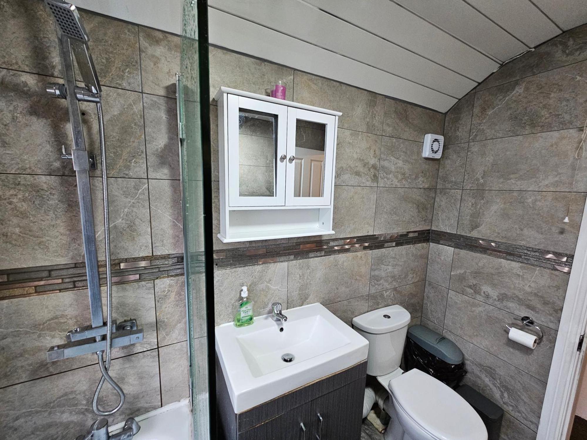 Monyhull Homestay - Near City Centre Kingsheath Nia Nec Bhx Birmingham Extérieur photo