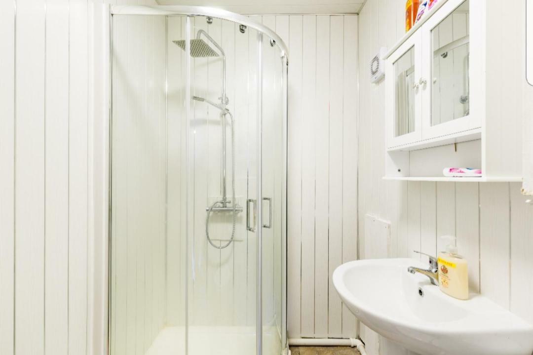 Monyhull Homestay - Near City Centre Kingsheath Nia Nec Bhx Birmingham Extérieur photo