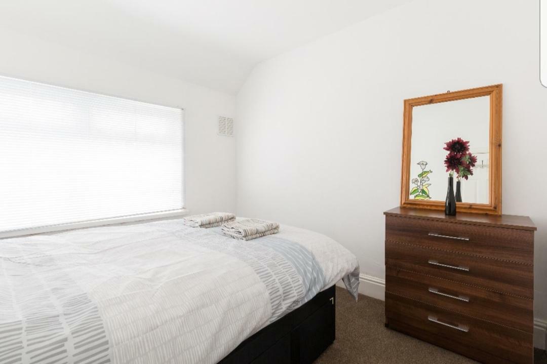 Monyhull Homestay - Near City Centre Kingsheath Nia Nec Bhx Birmingham Extérieur photo